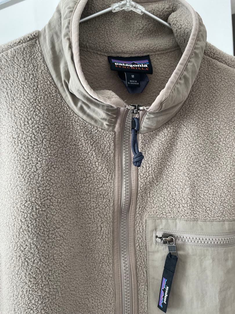 パタゴニア シンチラベスト　Patagonia 23011