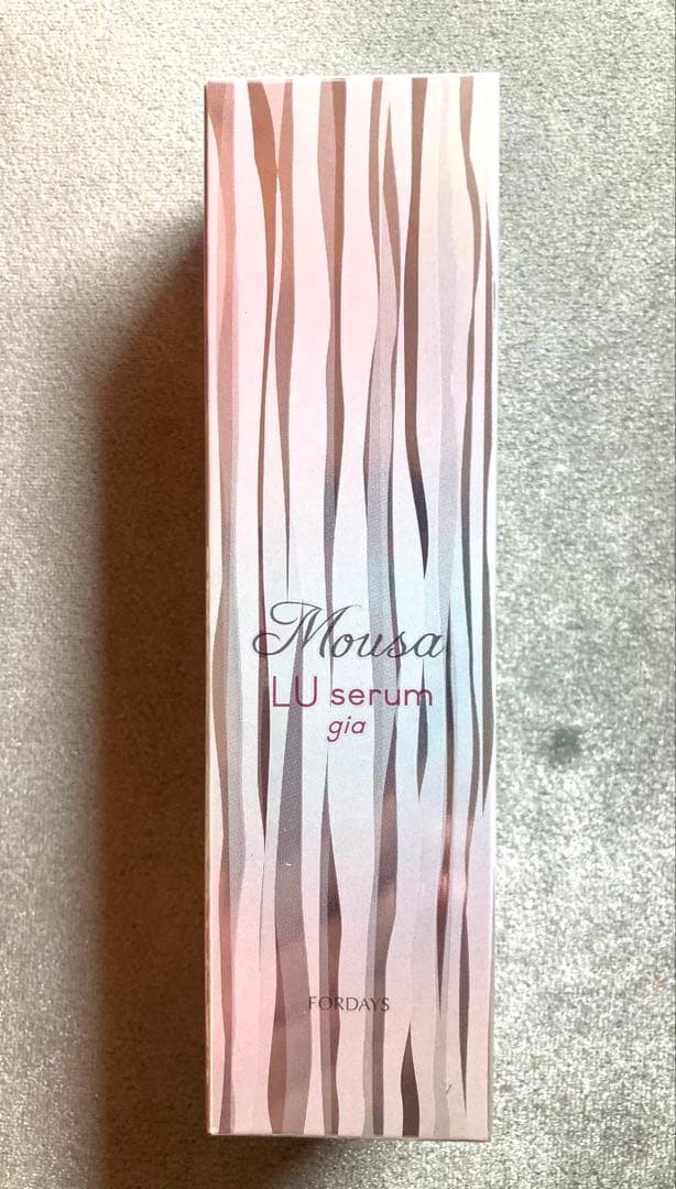 フォーデイズLUセラムGia