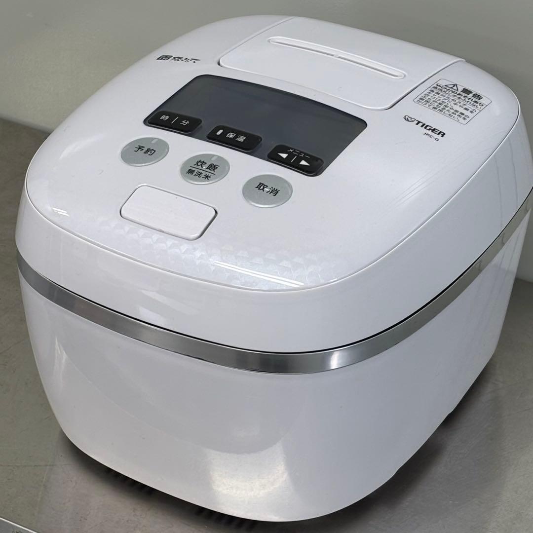 ＊送料込！2021 5.5合TIGER 多機能炊飯器 JPC-G100 ホワイト