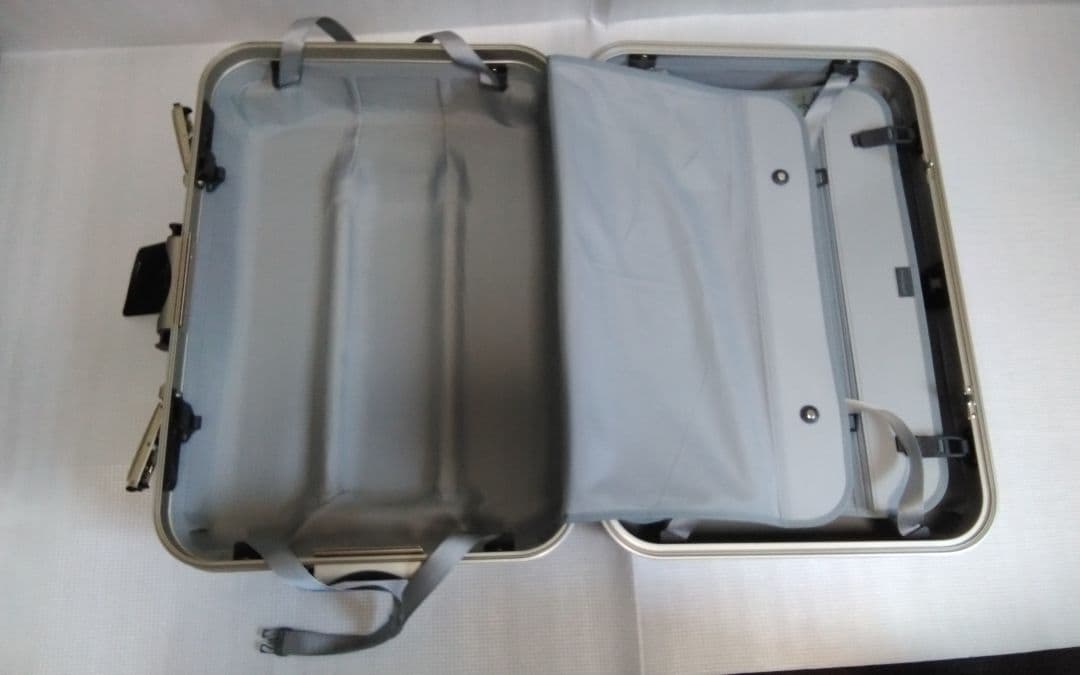 【プロテカ】スーツケース 日本製 レクトクラシックII 67L NIZ④