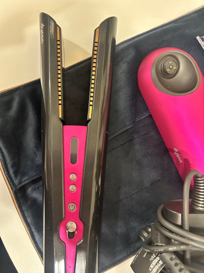Dyson ストレートヘアアイロン ブラック・ピンク
