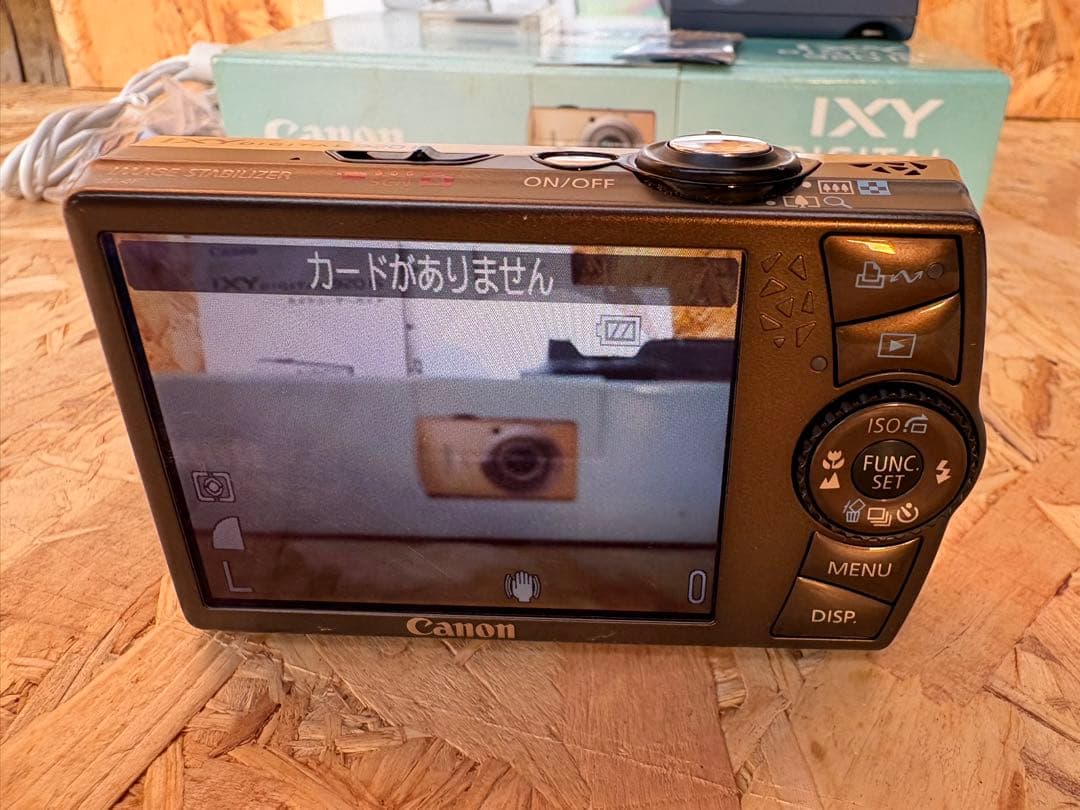 Canon IXY DIGITAL 920 IS 本体と付属品