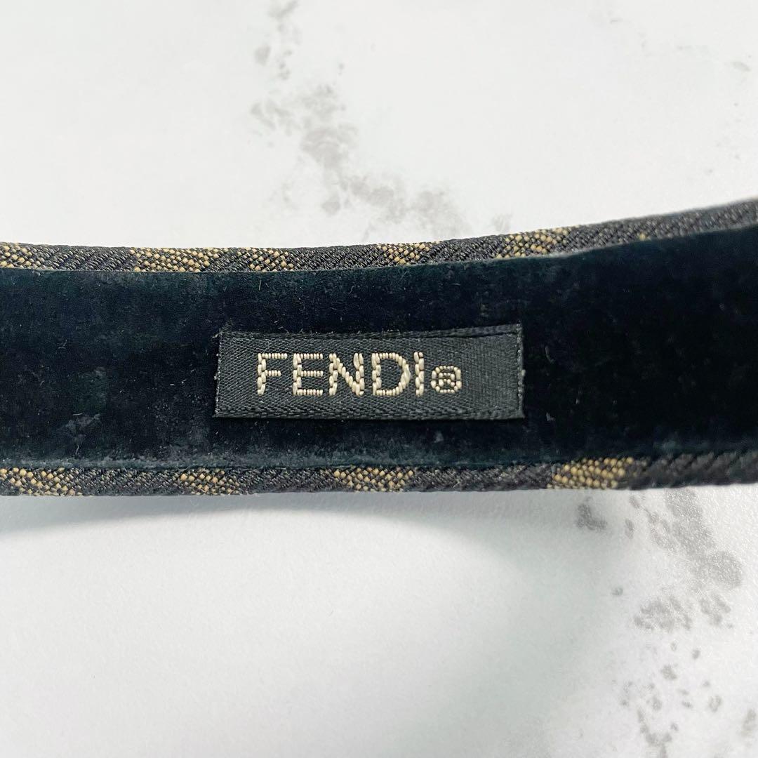 FENDI　フェンディ　カチューシャ　ズッカ柄　ヘアアクセサリー　ヘアバンド