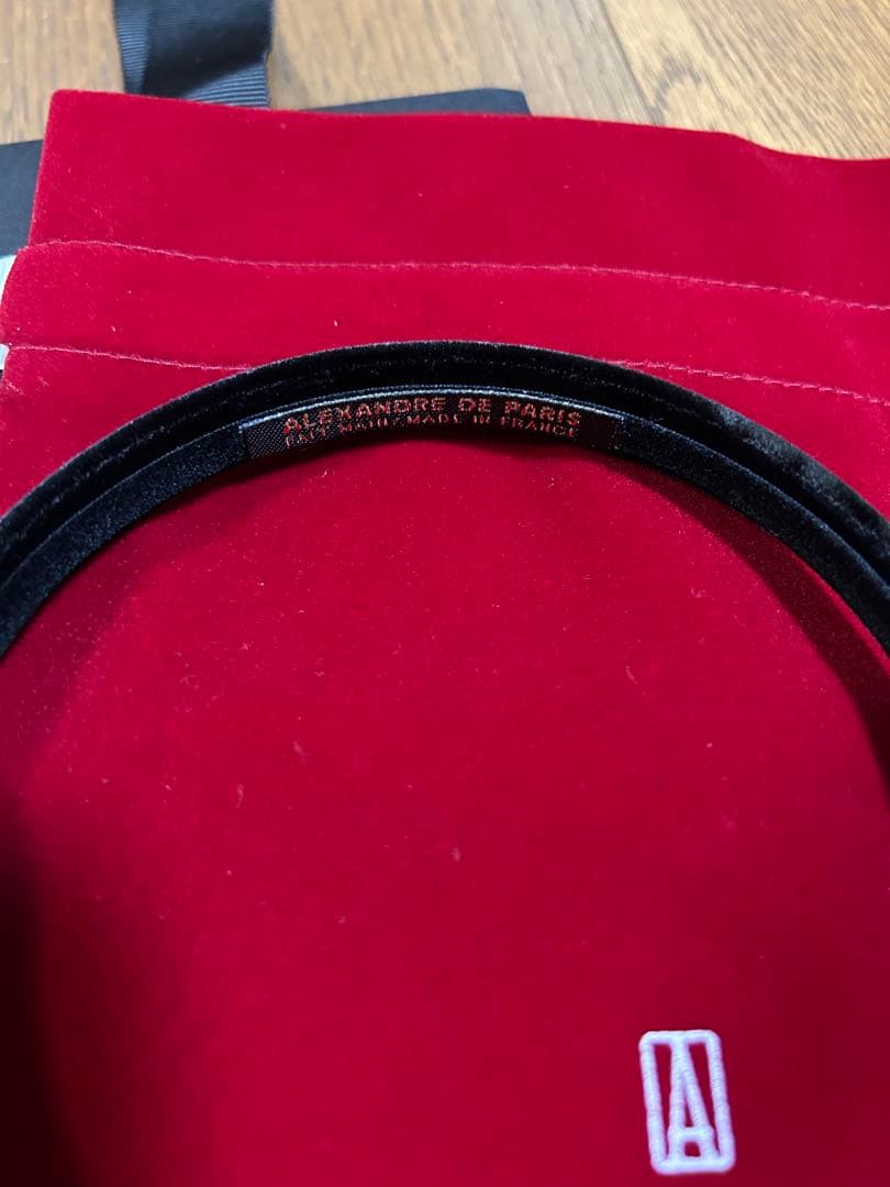ALEXANDRE DE PARIS マシェールエラ ベロアカチューシャ