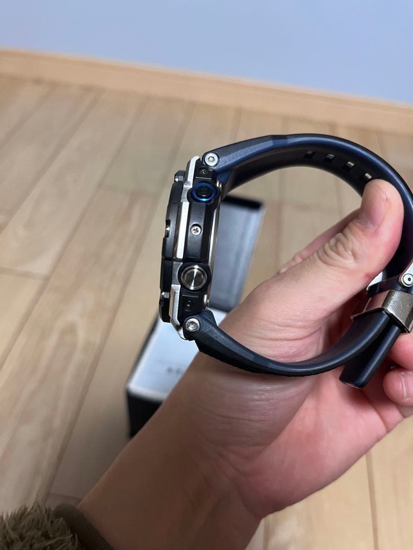 CASIO GST-B100XA-1AJF 美品