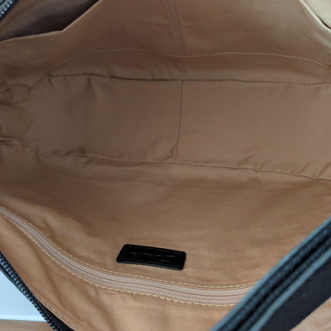 Dakota ブラック ショルダーバッグ・イエローポーチ2点セット