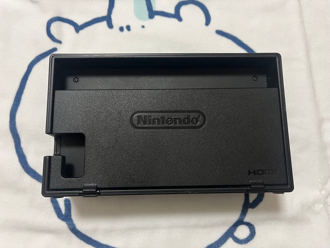 Nintendo Switch 本体 + プロコン+ ゲームソフト2個