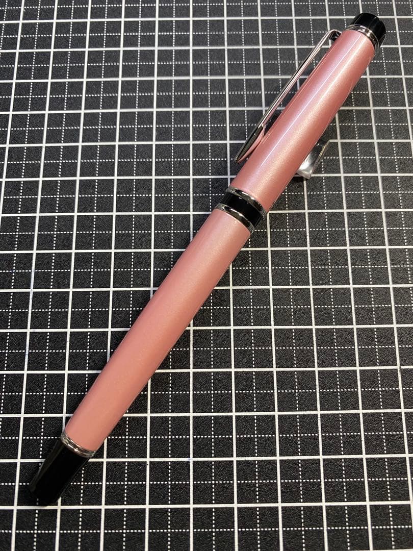 PILOT GRANCE NC SAKURA 万年筆　字幅F