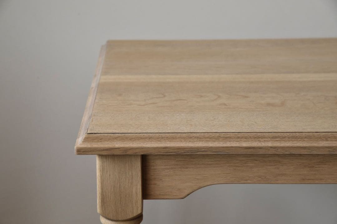 ストリップド家具　アンティークテーブル ろくろ脚テーブル　オークテーブル　古家具