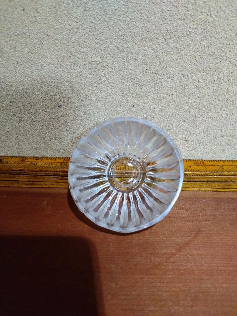 江戸ガラス 型吹き 菊形盃 猪口