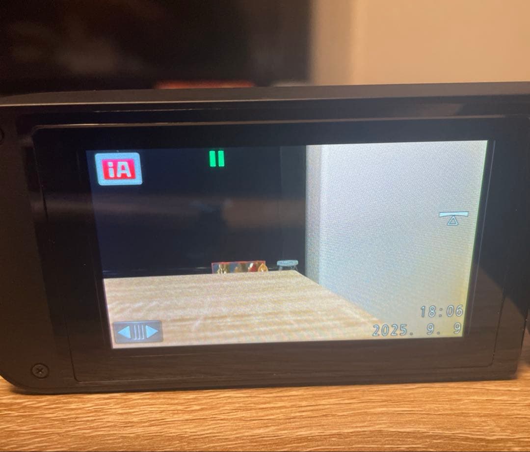 【美品】パナソニック Panasonic HC-V495M ビデオカメラ