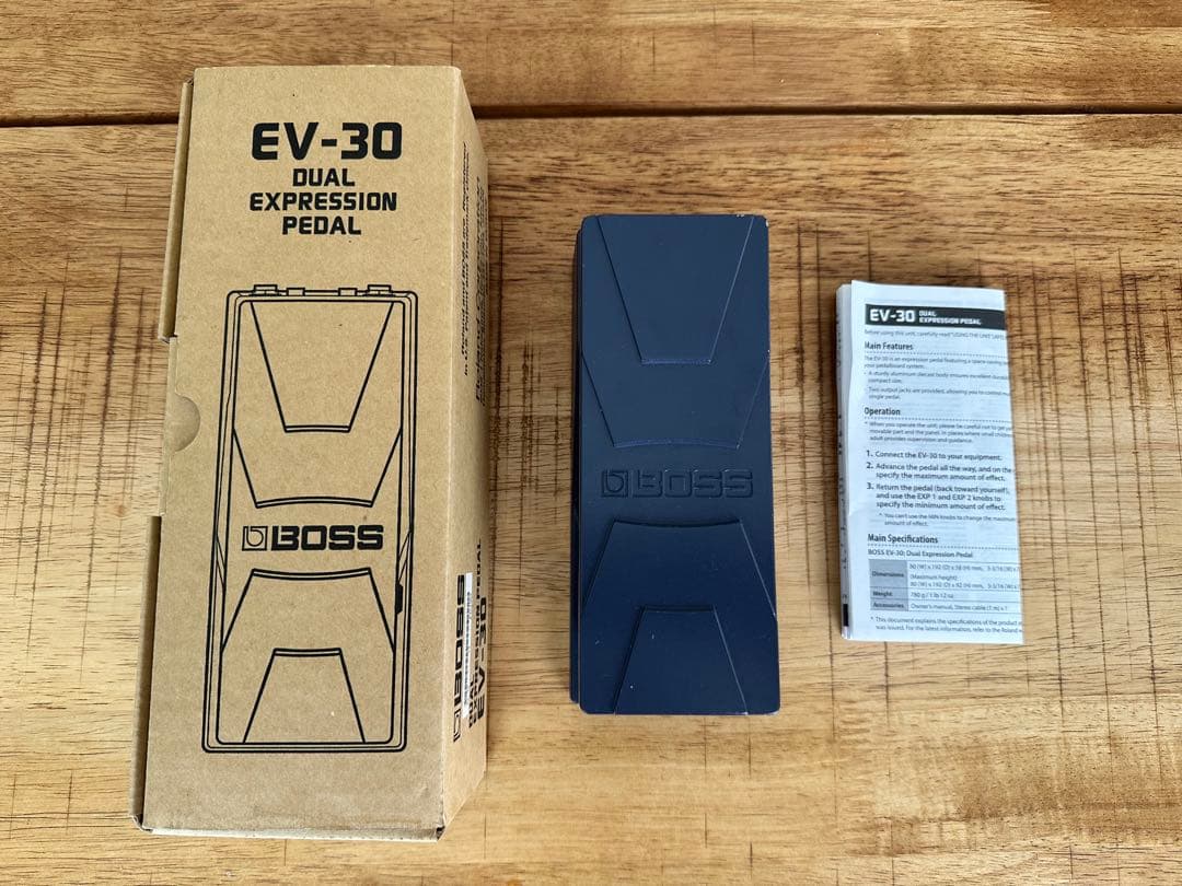 BOSS EV-30 エクスプレッションペダル　中古品プレイヤーズコンディション