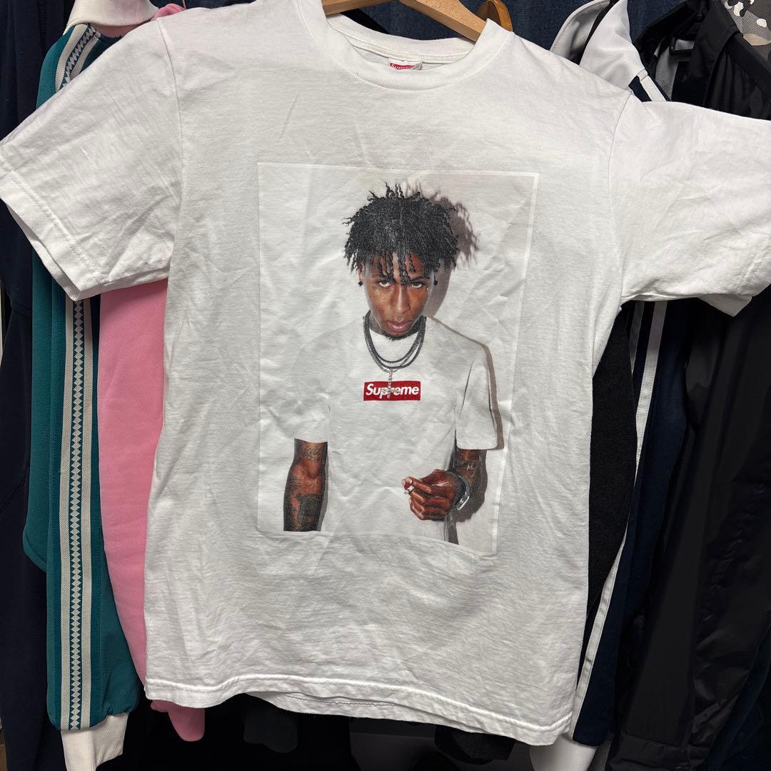 supreme young boy Tシャツ　sサイズ