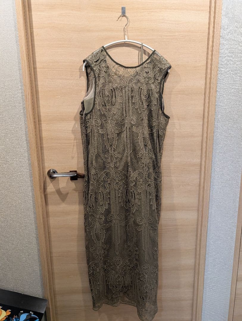 はなさんまとめ買い カーキワンピースLサイズ ブラックワンピースMサイズ