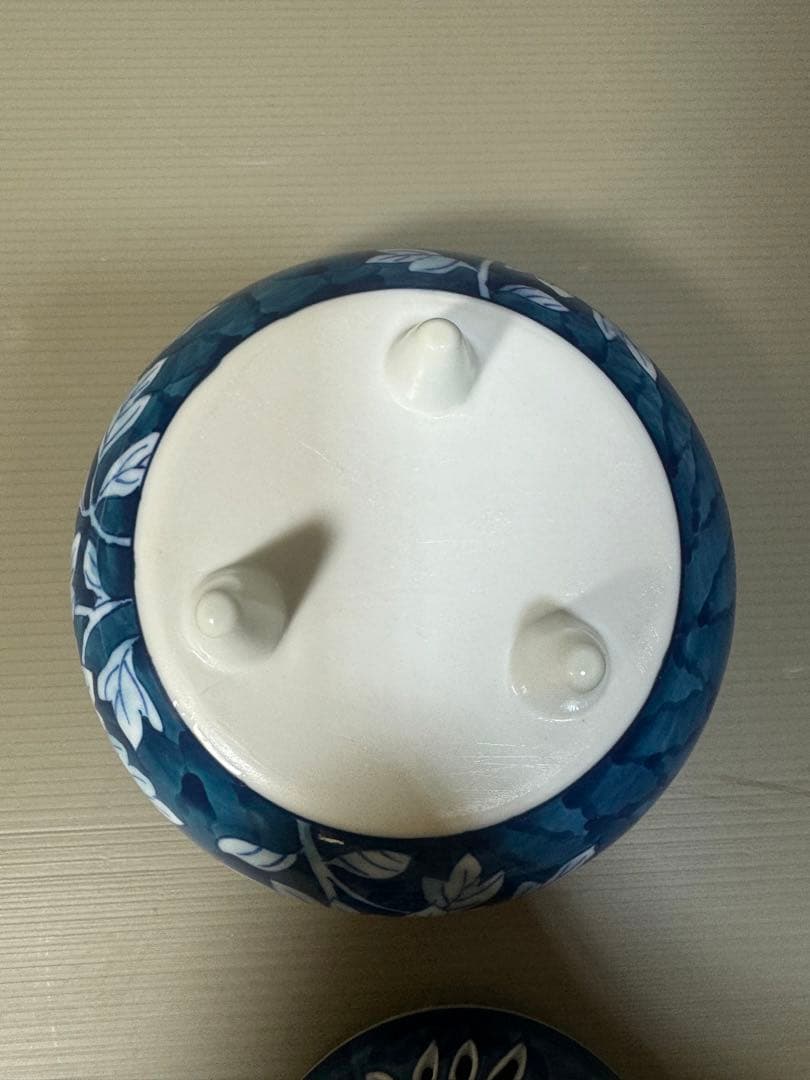 2262 有田焼　弥左エ門 外濃牡丹 色絵　獅子　香炉