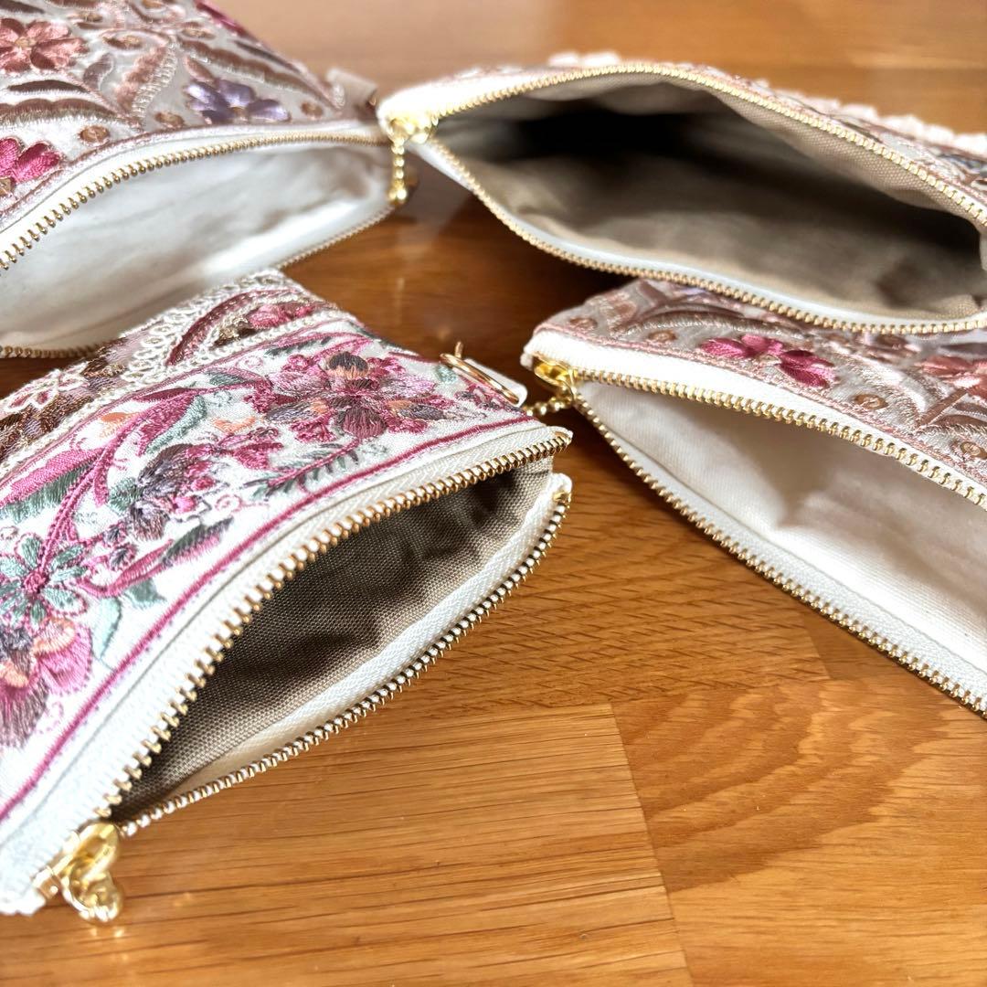 【リュンヌ】インド刺繍リボン・ポーチ