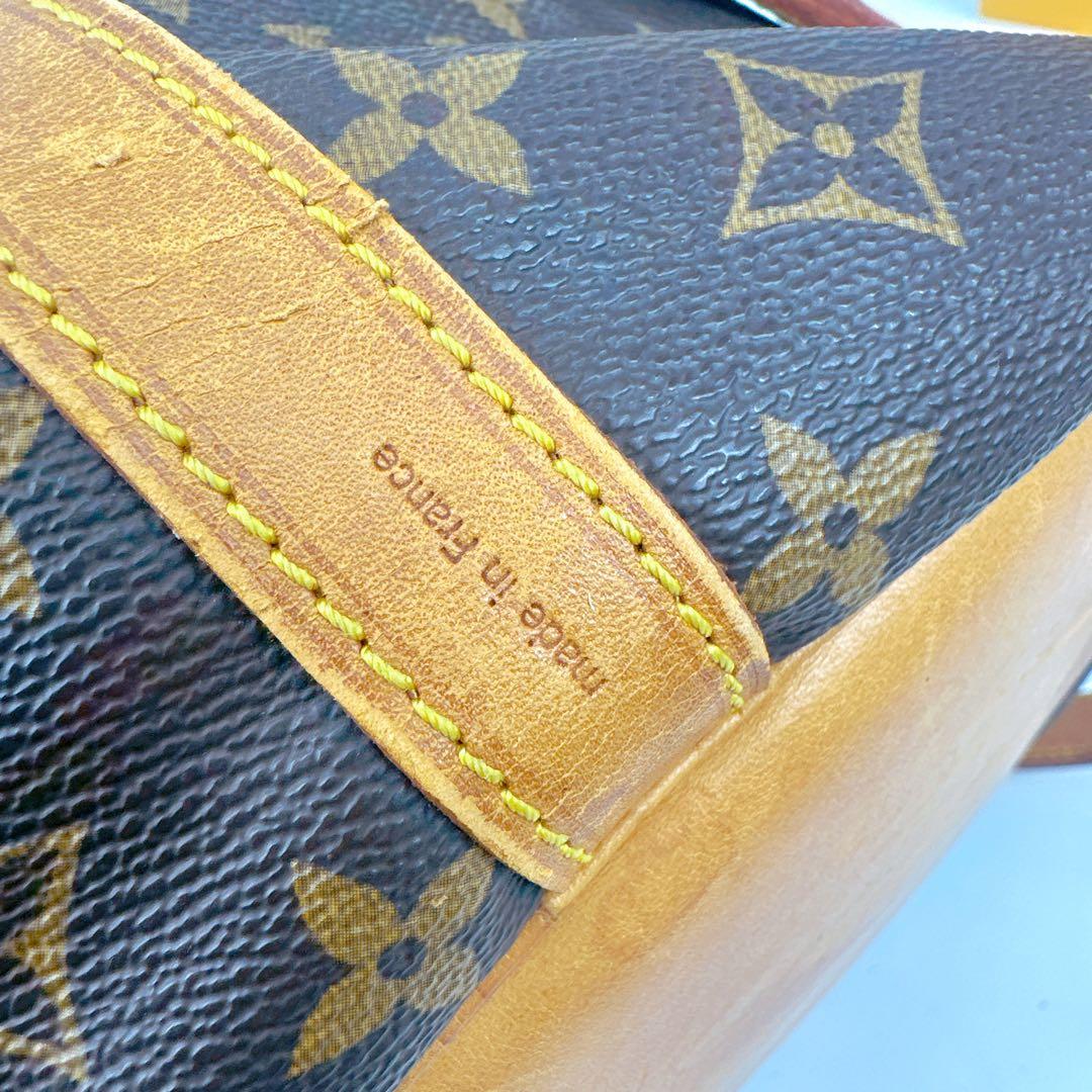 ルイヴィトン　モノグラム　巾着　ショルダーバッグ　プチノエ