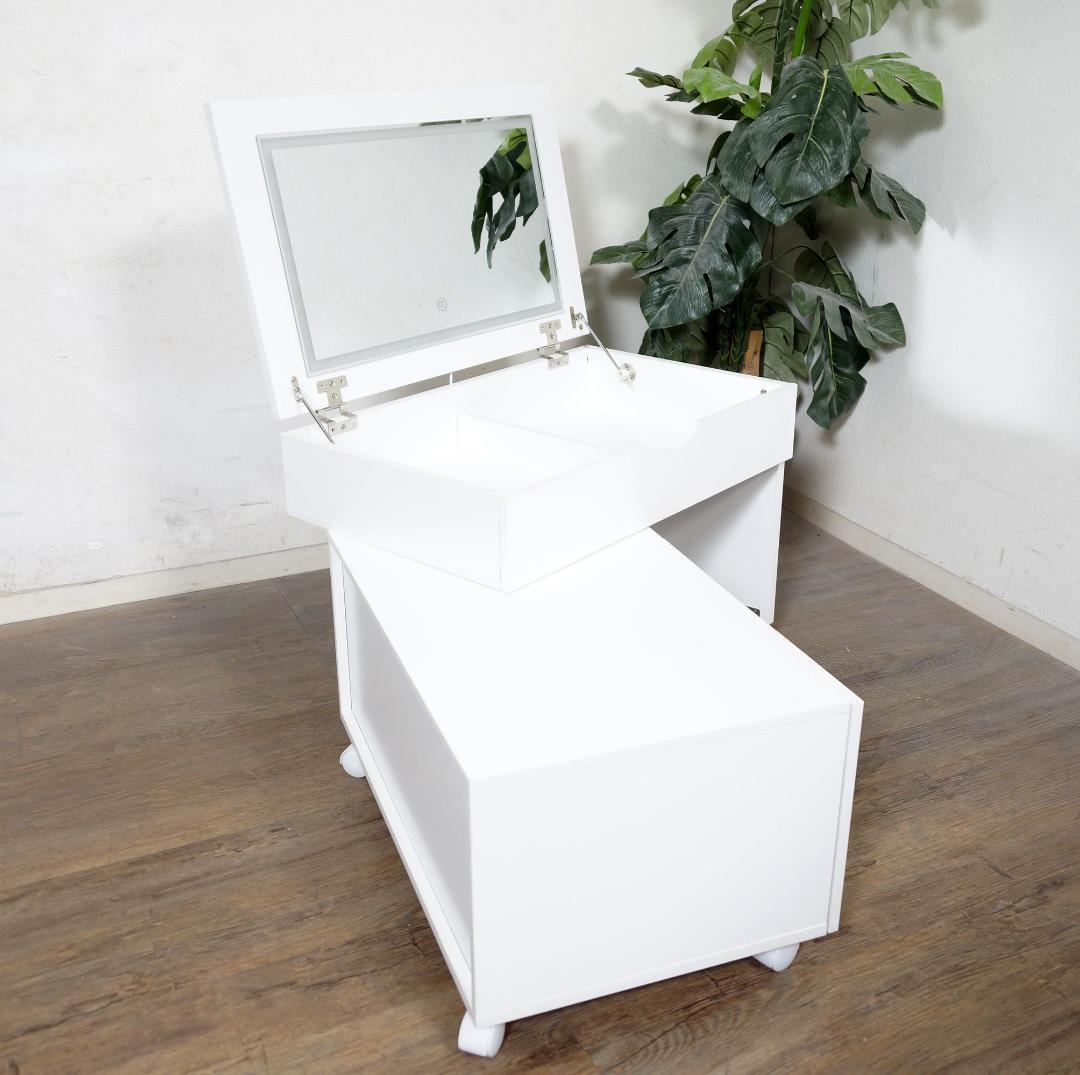 ひよこ　LEDライト付ドレッサー ロータイプ 伸縮式コスメワゴン