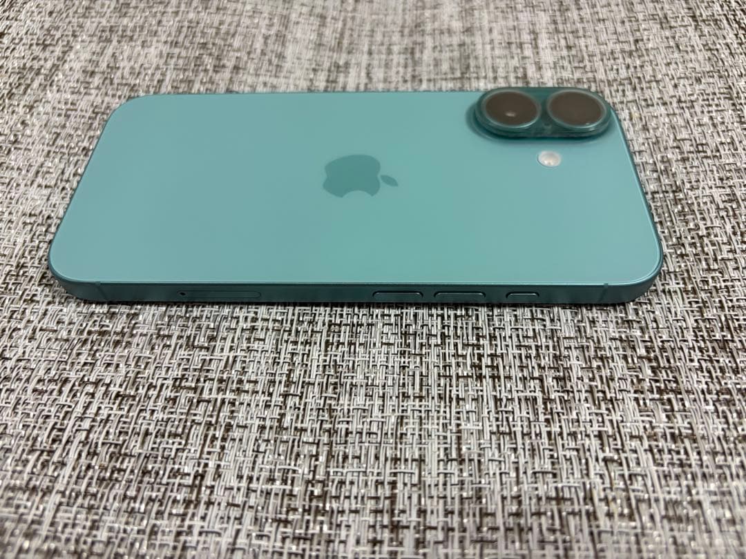 【美品】iPhone16 128GB ティール