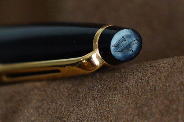 Waterman　 ウオーターマン　エキスパート　エッセンシャル　万年筆　黒