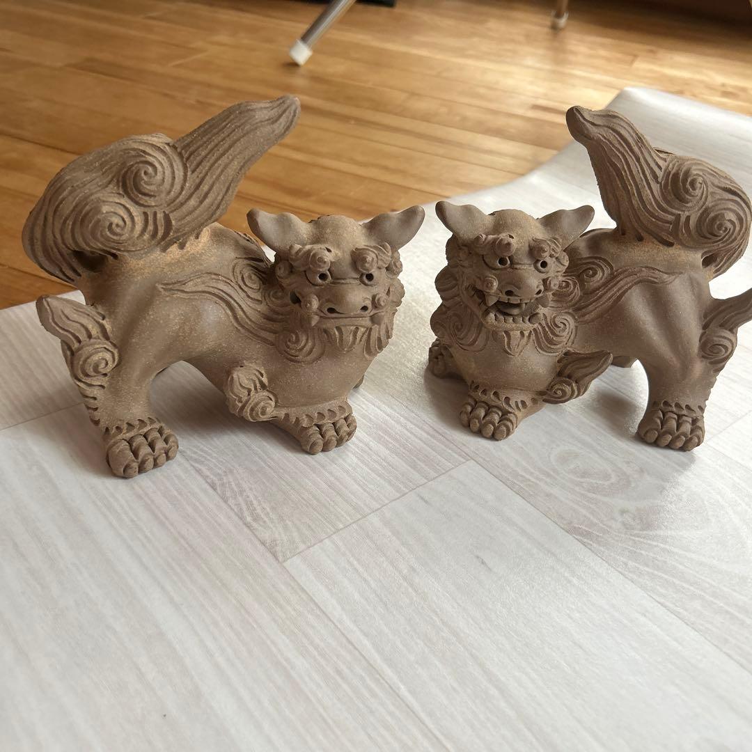 美品　置物、魔除け　沖縄　シーサー　ペア