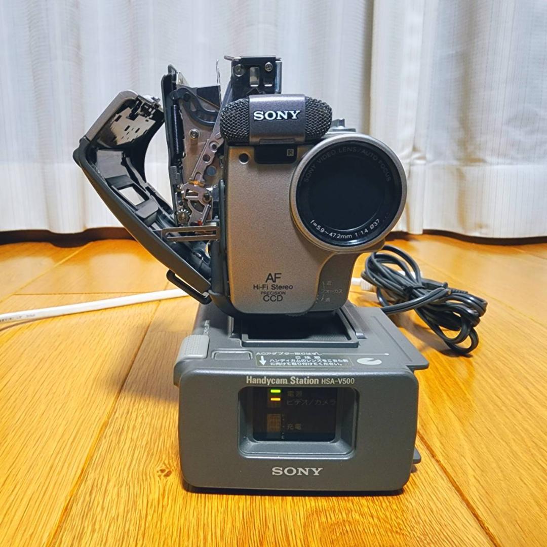 【動作確認済】SONY 高画質 Hi8 8ミリ ビデオカメラ CCD-TR1