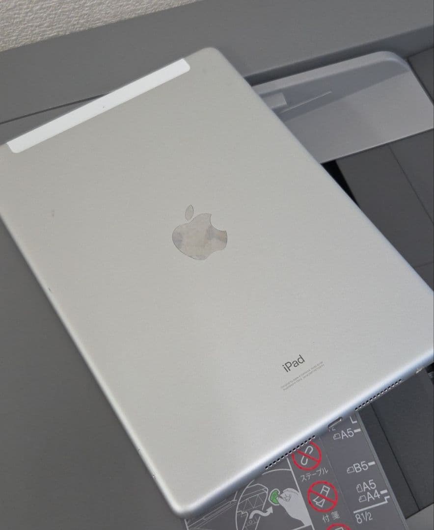 iPad第7世代 32GB シルバー ジャンク