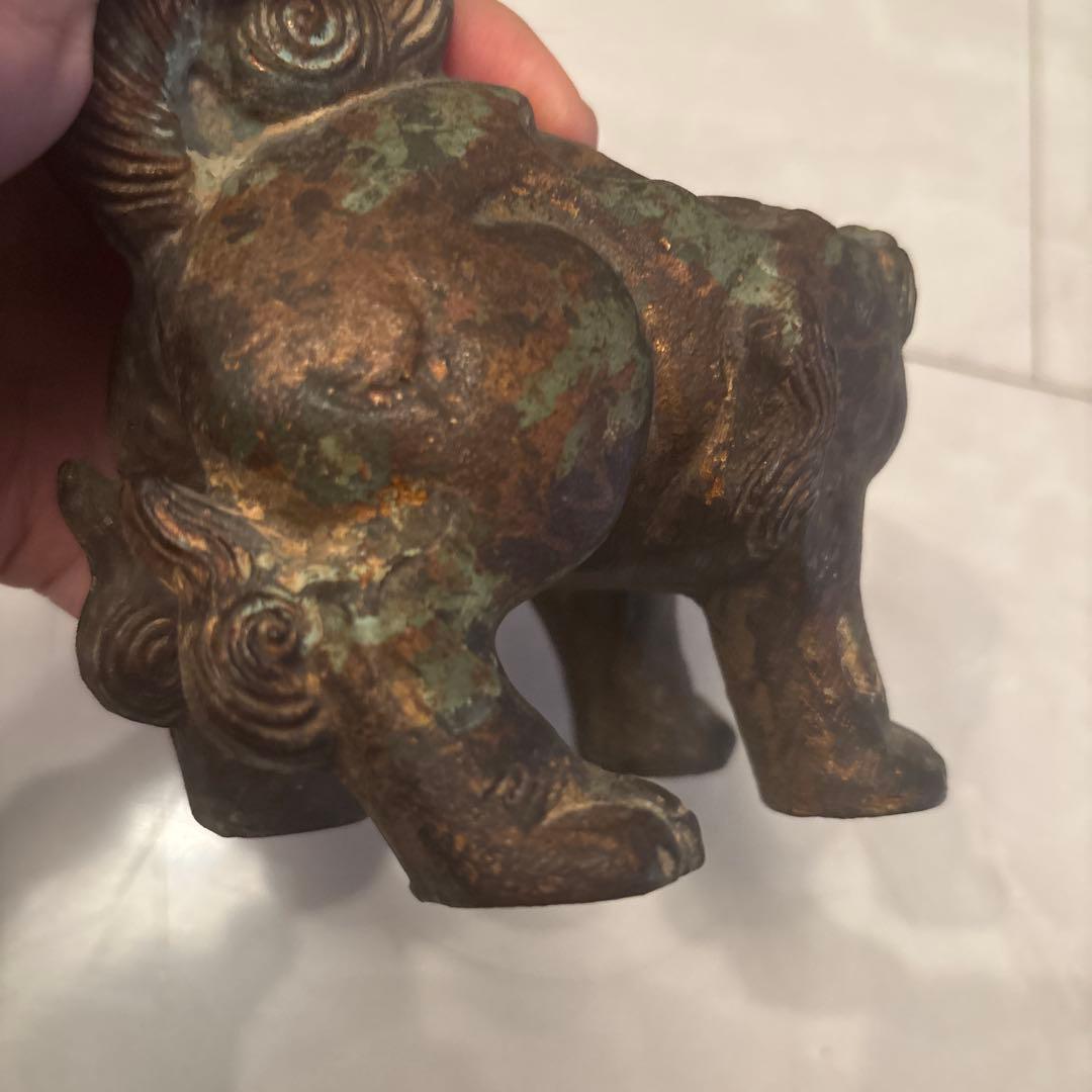 アンティーク可愛らしくも威厳のある唐獅子の芸術的な彫刻造形の鉄・真鍮の香炉