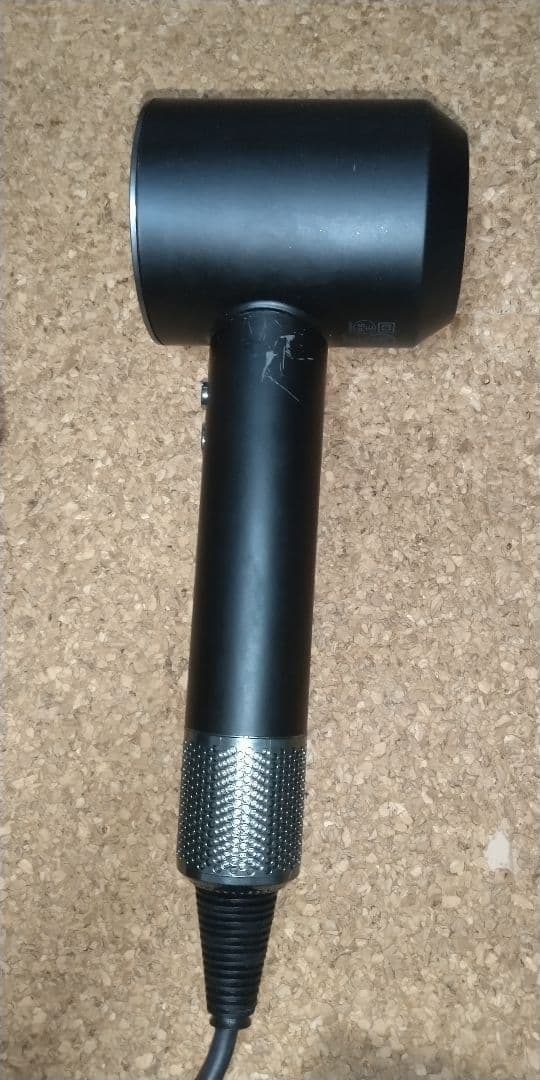 ダイソン Dyson Supersonic ionic ヘアドライヤー