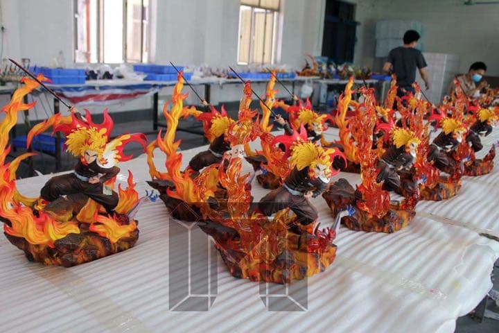 人気　鬼滅の刃　フィギュア　殿堂スタジオ　炎柱　劇場版　煉獄杏寿郎　　海外限定