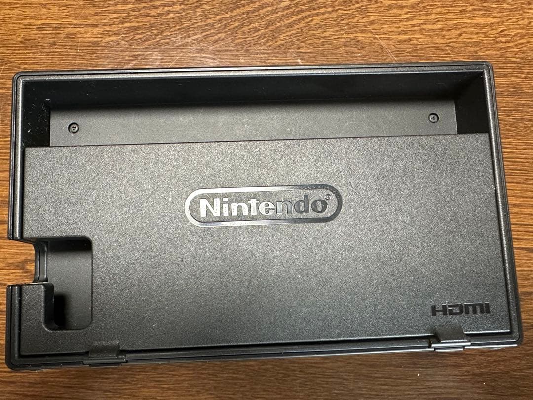 み*ゆ様 Nintendo Switch スイッチ　本体　付属品　ジョイコン　4