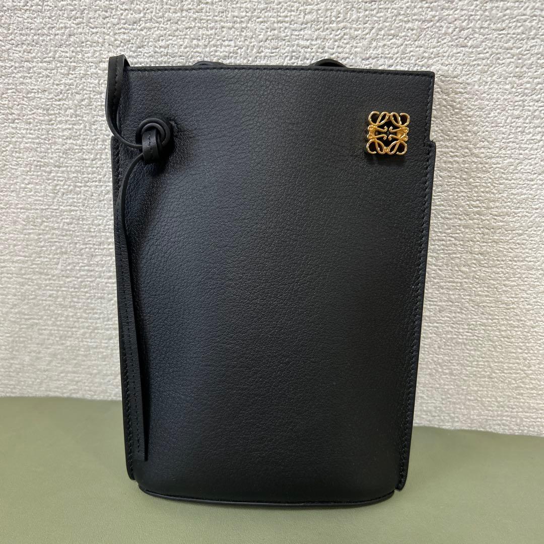 【新品未使用】ロエベ　ダイスポケットショルダーバッグ