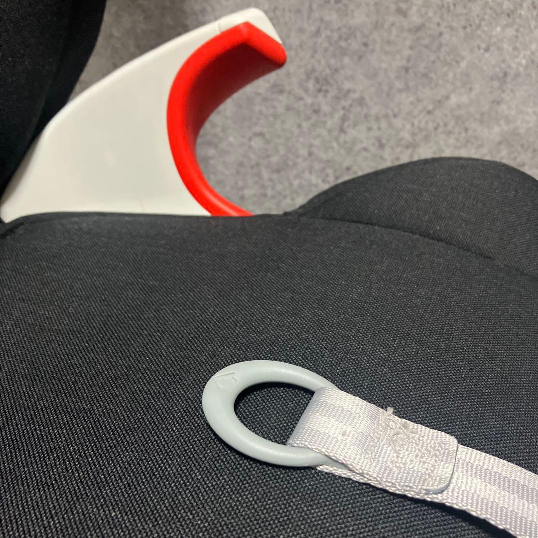 Volvo 純正　チャイルドシート　ジュニアシート isofix