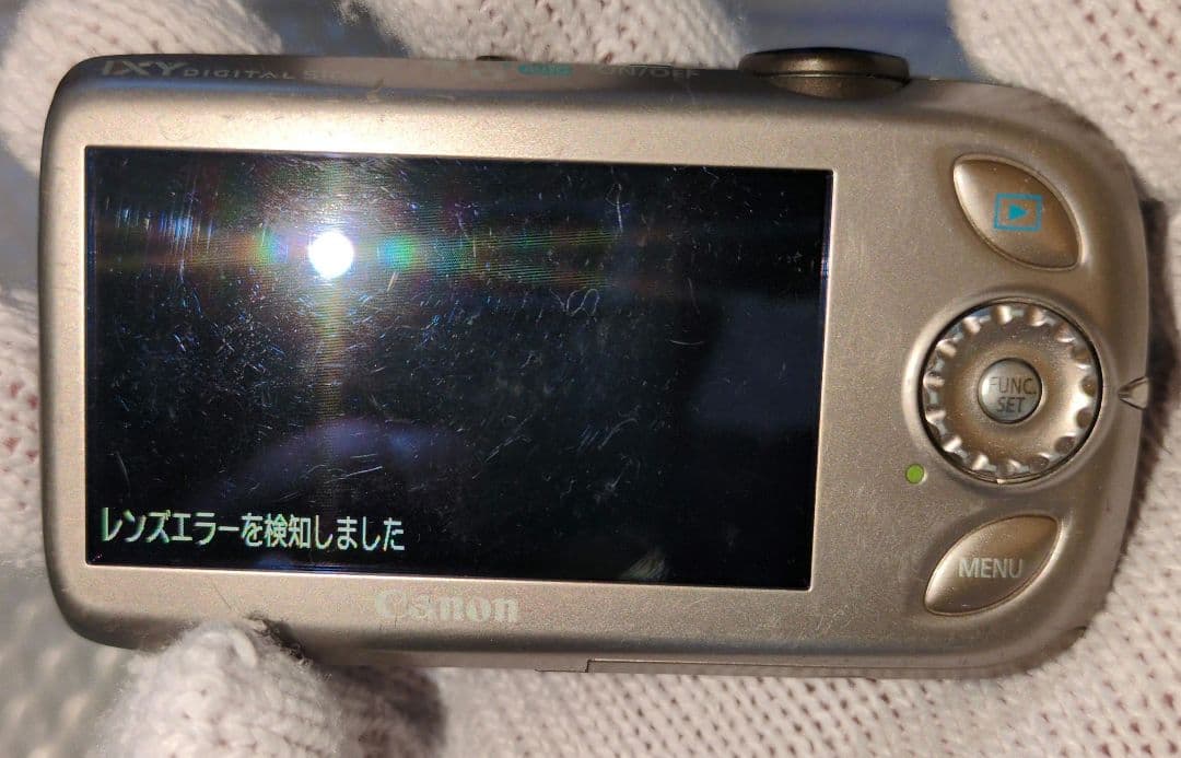 ジャンク　デジカメ　CANON　PC1356 （バッテリー無し）