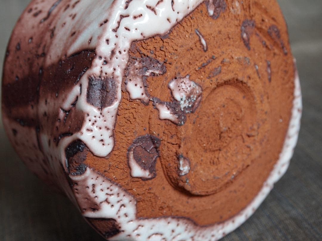 人気作家★山田和《師：加藤唐九郎》〈紫・炎舞〉志野茶碗★共箱・布