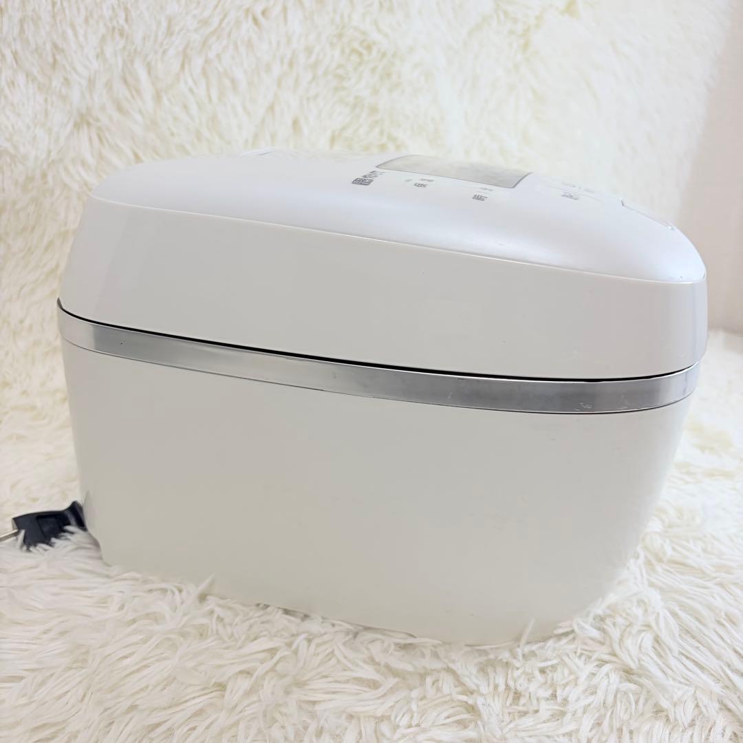 2024年製　タイガー 5合炊き 圧力IH炊飯器 JPI-A100　 ご泡火炊き