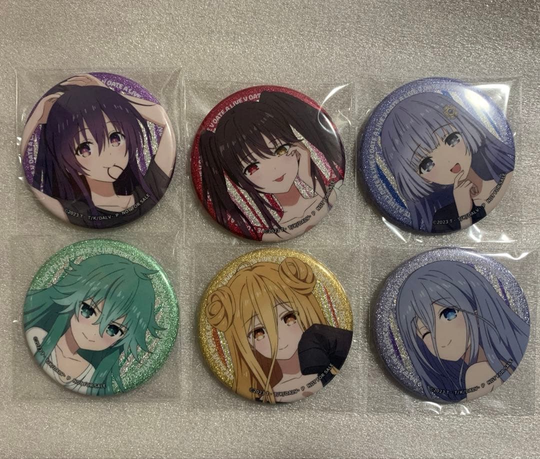デート・ア・ライブ V グリッター缶バッジ 6種 コンプ カラオケの鉄人