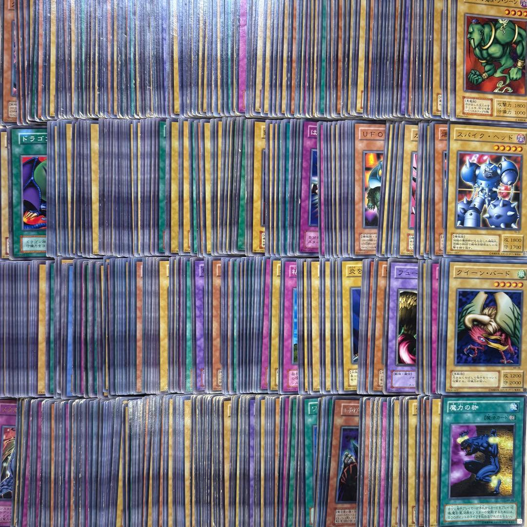 遊戯王 初期・2期のみ 大量まとめ売り 1箱 約13,000枚