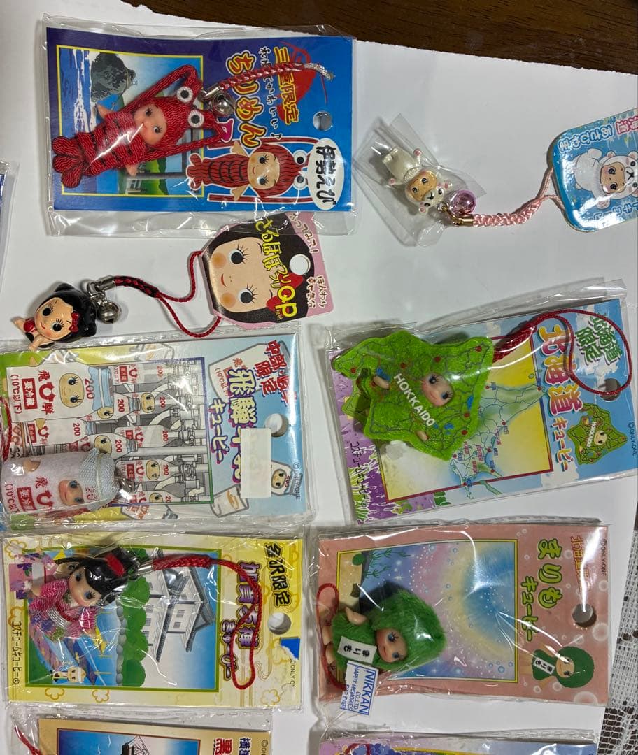 ご当地キューピー　ストラップ 20個