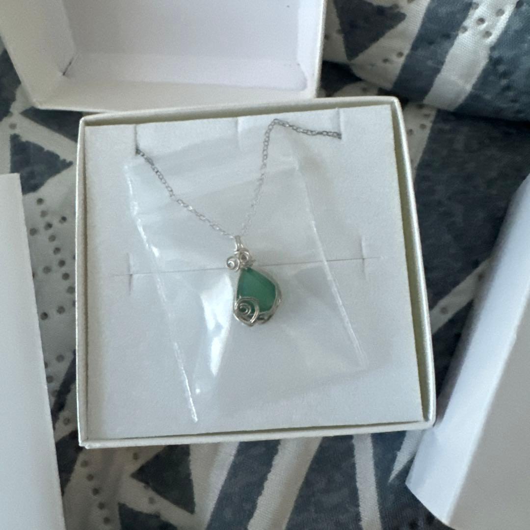 ハルトからのプレゼント 鉱石のペンダント グリーンメノウ 囚われのパルマ