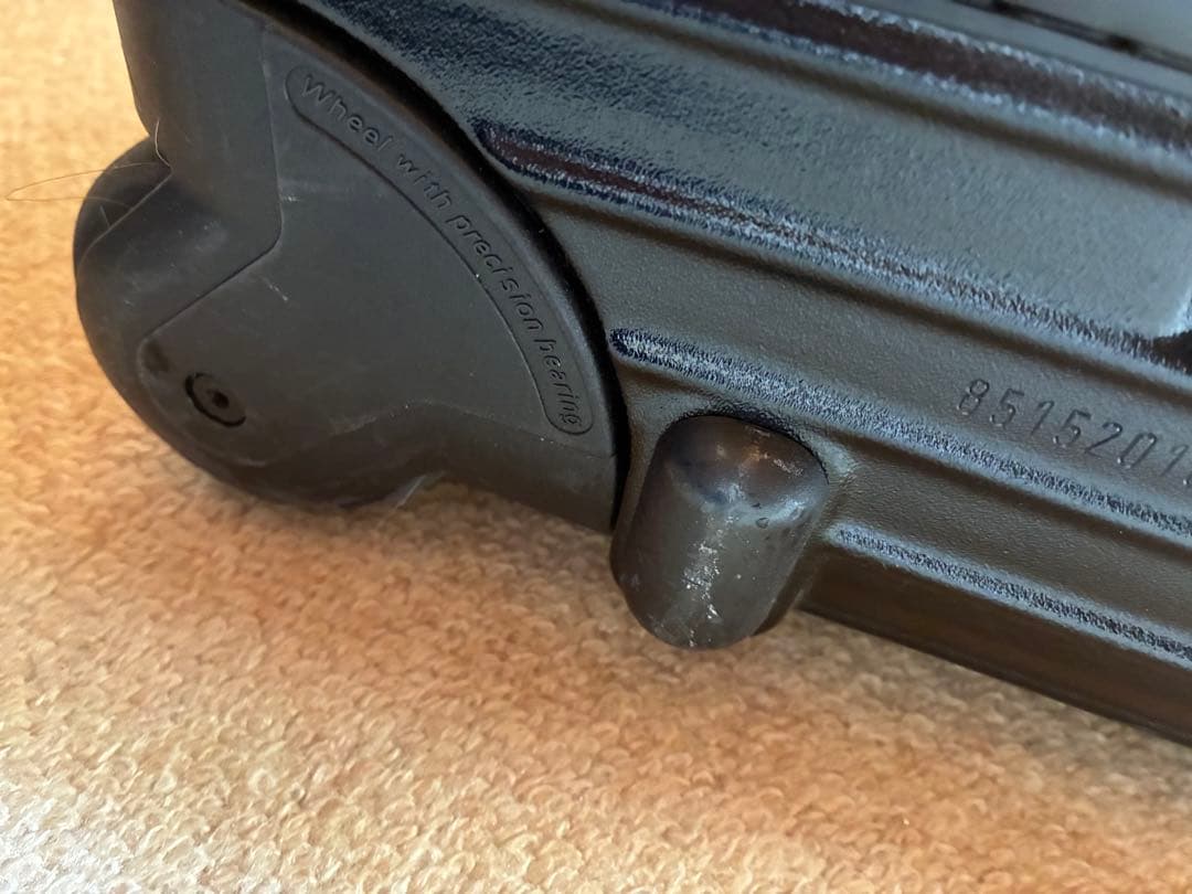 Rimowa (リモワ) 機内持ち込みサイズ2輪