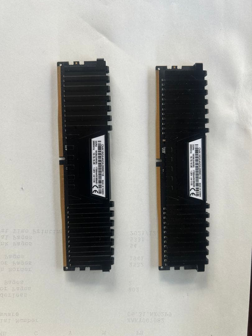 メモリー　16GB Vengeance