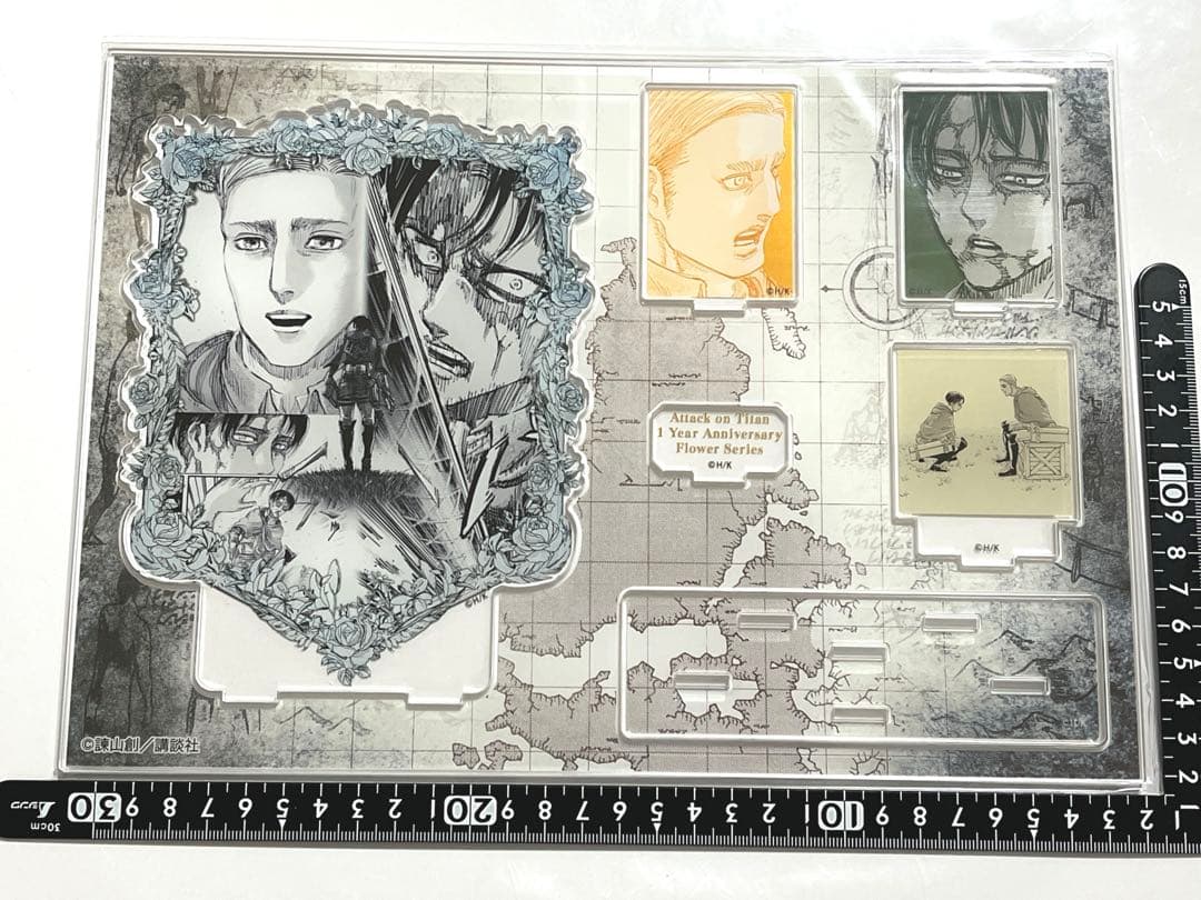 進撃の巨人 ANIQUE 誓いと約束　天と地の戦い　ジオラマ　エルヴィンリヴァイ