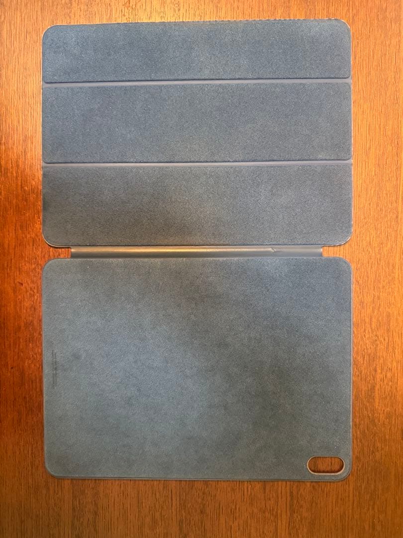 iPad Air 10.9インチ 第5世代 256GB スターライト　カバー付き