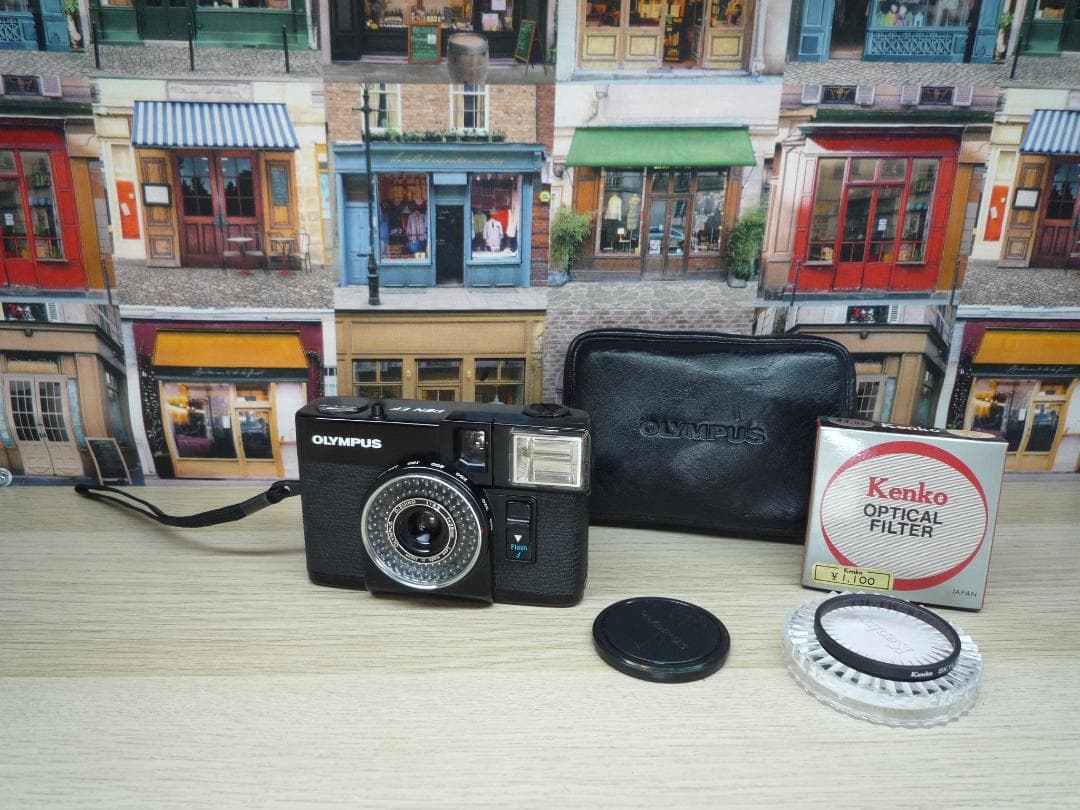 ☆ストロボ付きハーフカメラ☆ OLYMPUS PEN EF　㉕