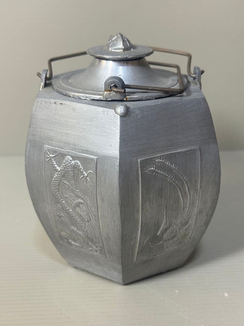 2396  中国酒器　六角チロリ　錫製  骨董品