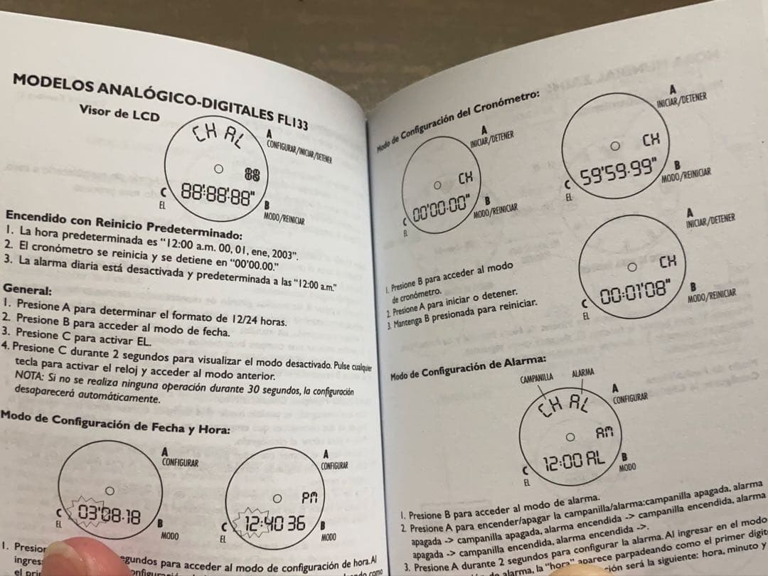 マイクワゾンスキー　エンポリオアルマーニ 腕時計