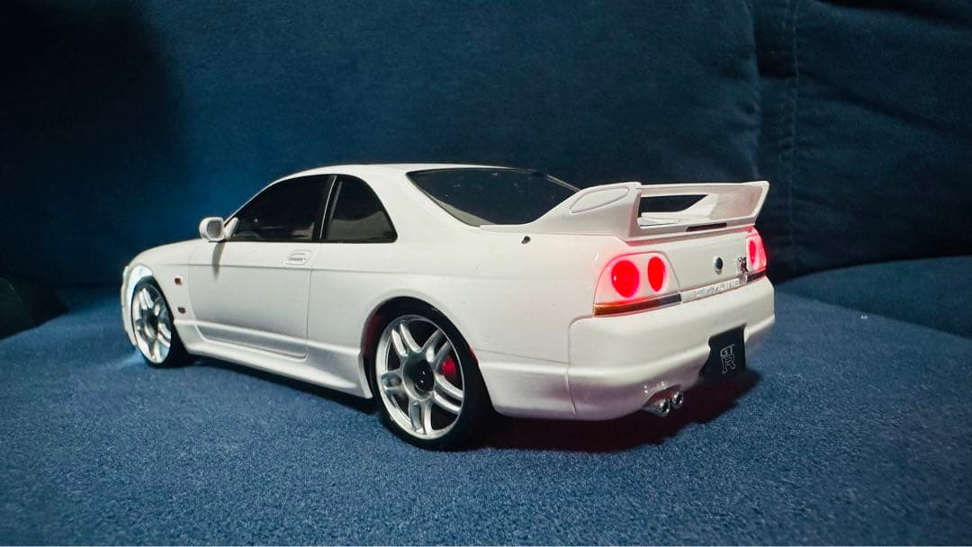 ミニッツ　AWD レディセット　R33 ホワイト