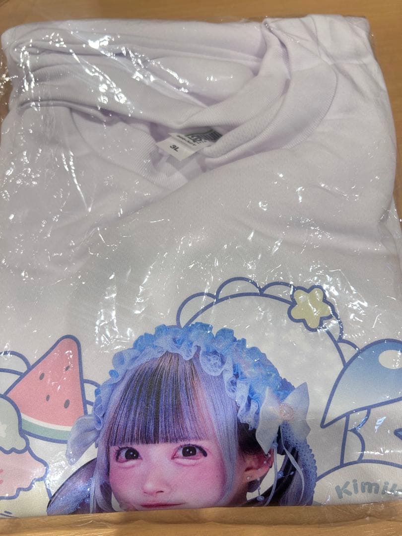 兎月もも生誕祭2025生誕グッズフルグラTシャツ キーホルダー　キュンTシャツ