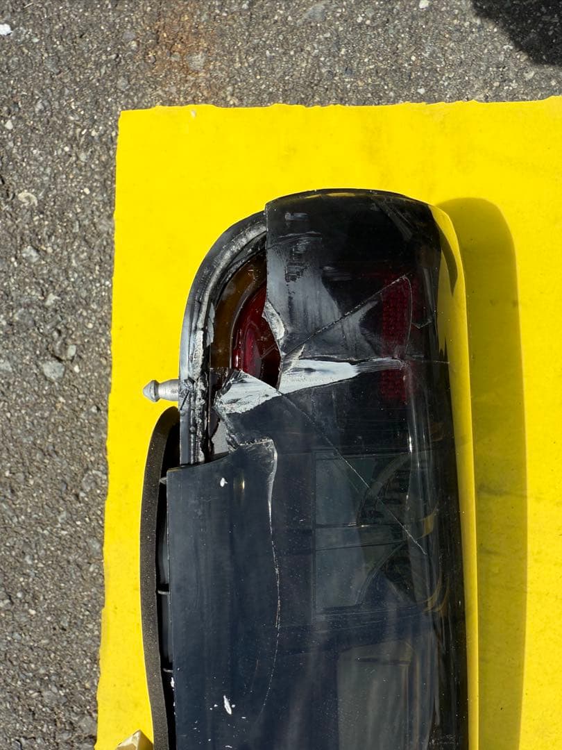 TOYOTA HIACE ULTRA Z LEDテールランプ ハイエース